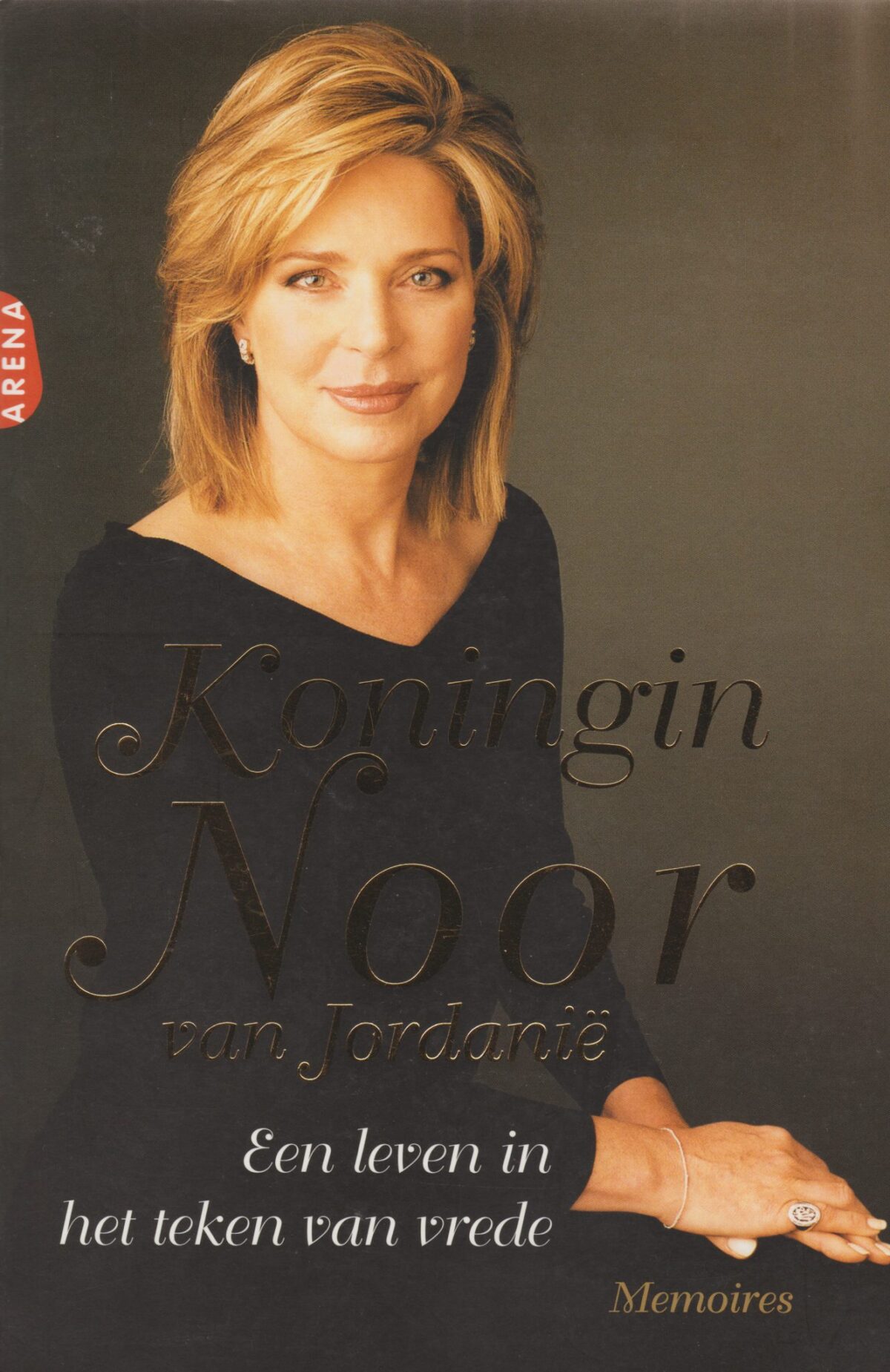Scan_20171002-3-scaled Koningin Noor van Jordanië - Een leven in het teken van vrede - Memoires -