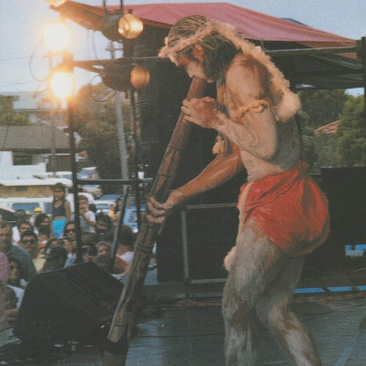 Didgeridoo - Rituele oorsprong en verschillende speelwijzen -