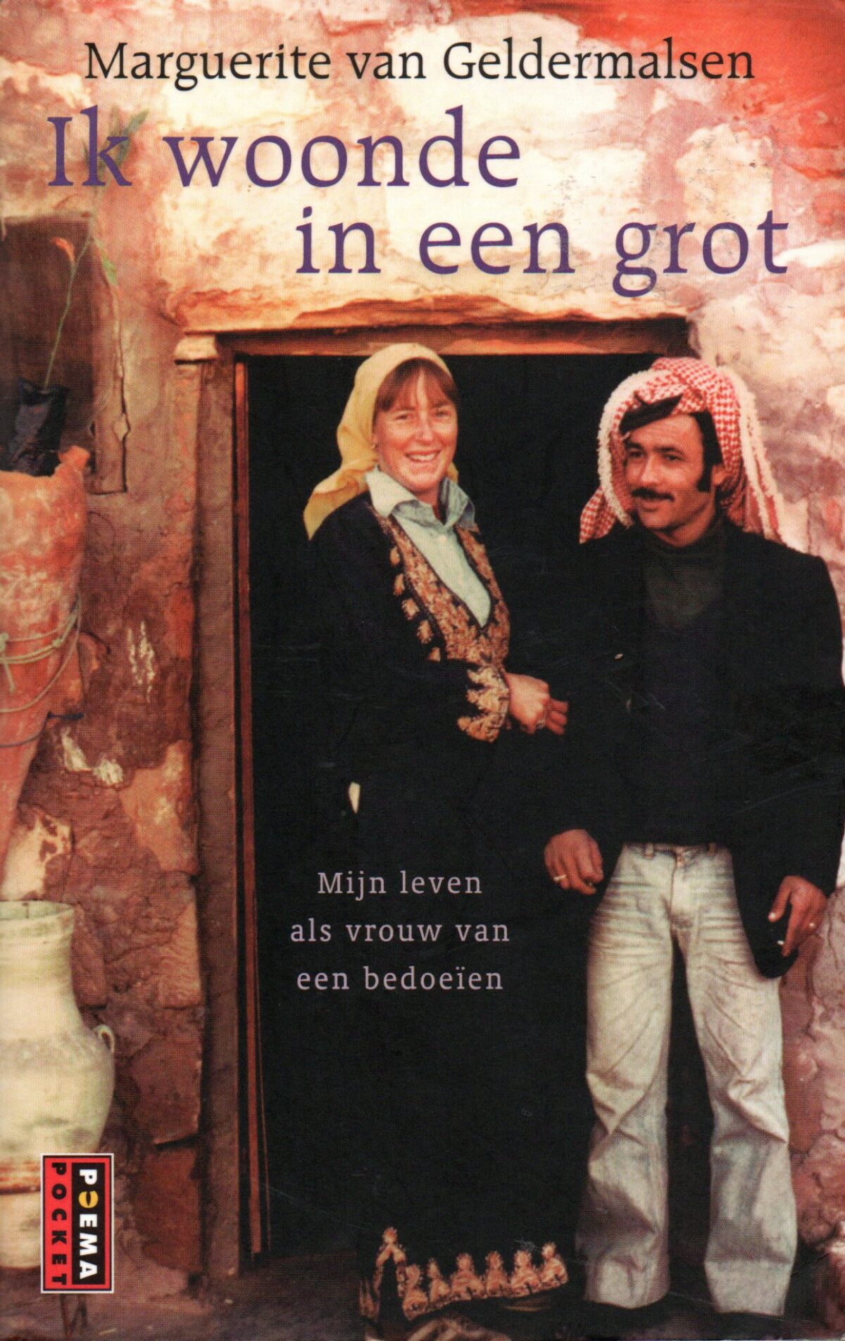 Scan_20211019-2-scaled Ik woonde in een grot - Mijn leven als vrouw van een bedoeïen -