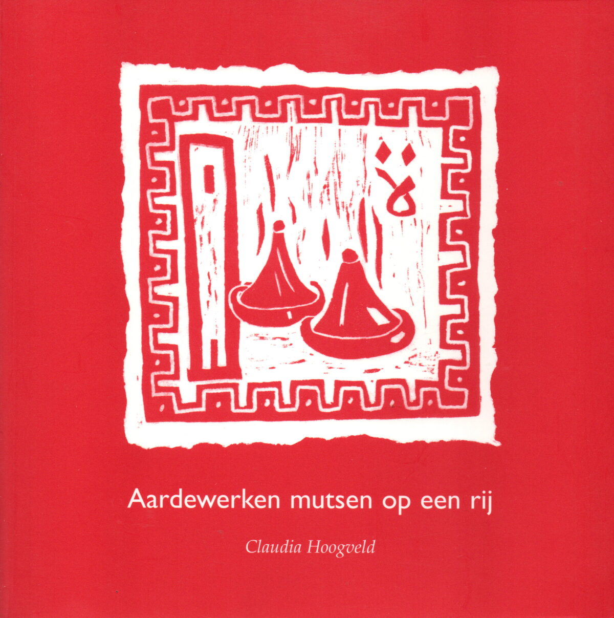 Scan_20230807-9 Aardewerken mutsen op een rij - 3744 kilometer door Marokko -