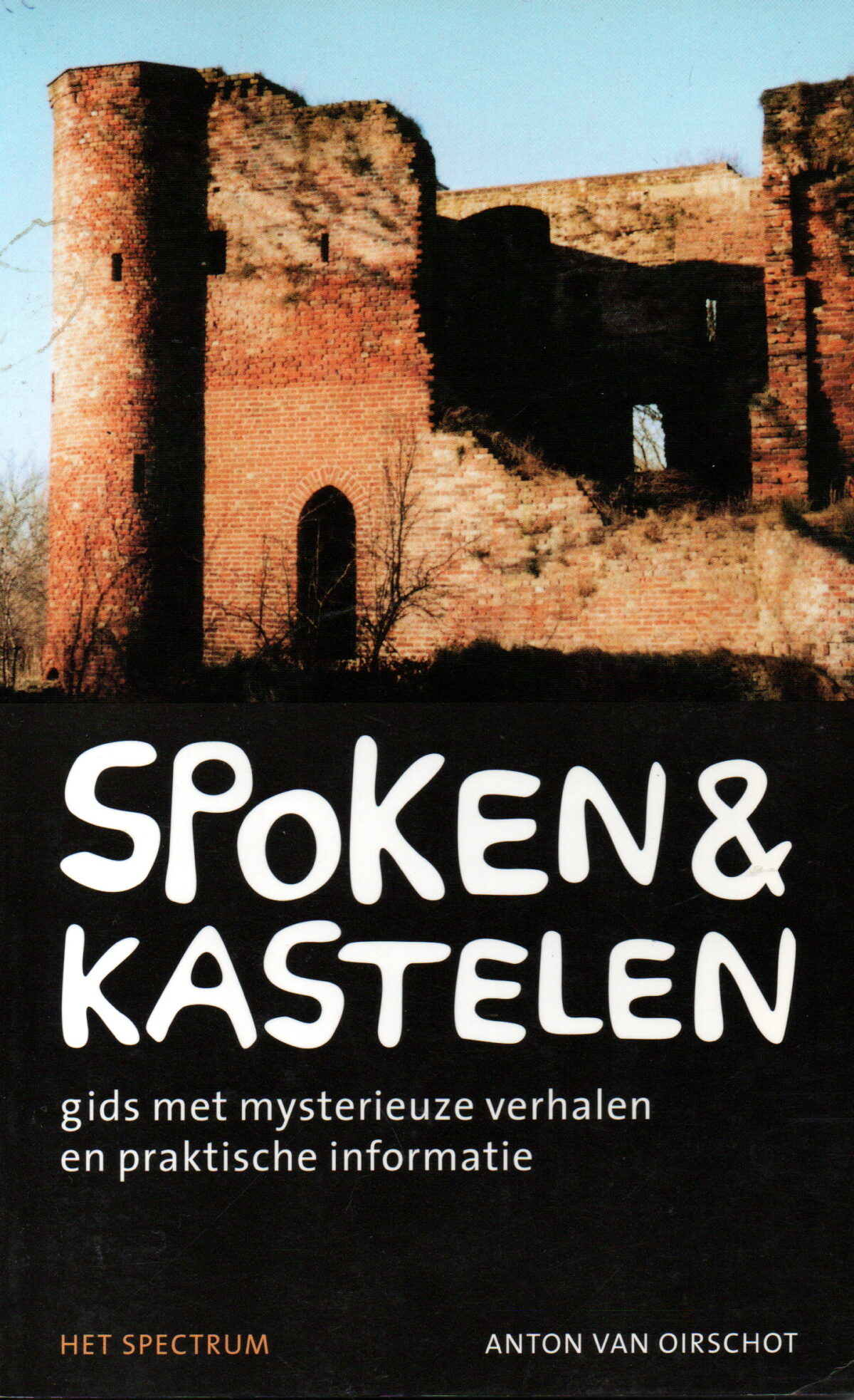 Scan_20230825-11 Spoken & kastelen - gids met mysterieuze verhalen en praktische informatie -