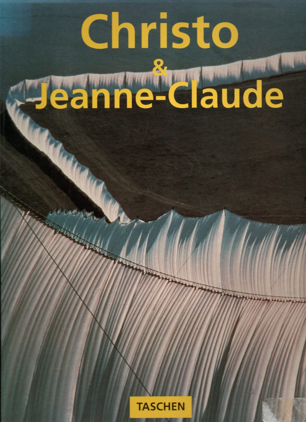 Scan_20240111-11-scaled Christo & Jeanne-Claude