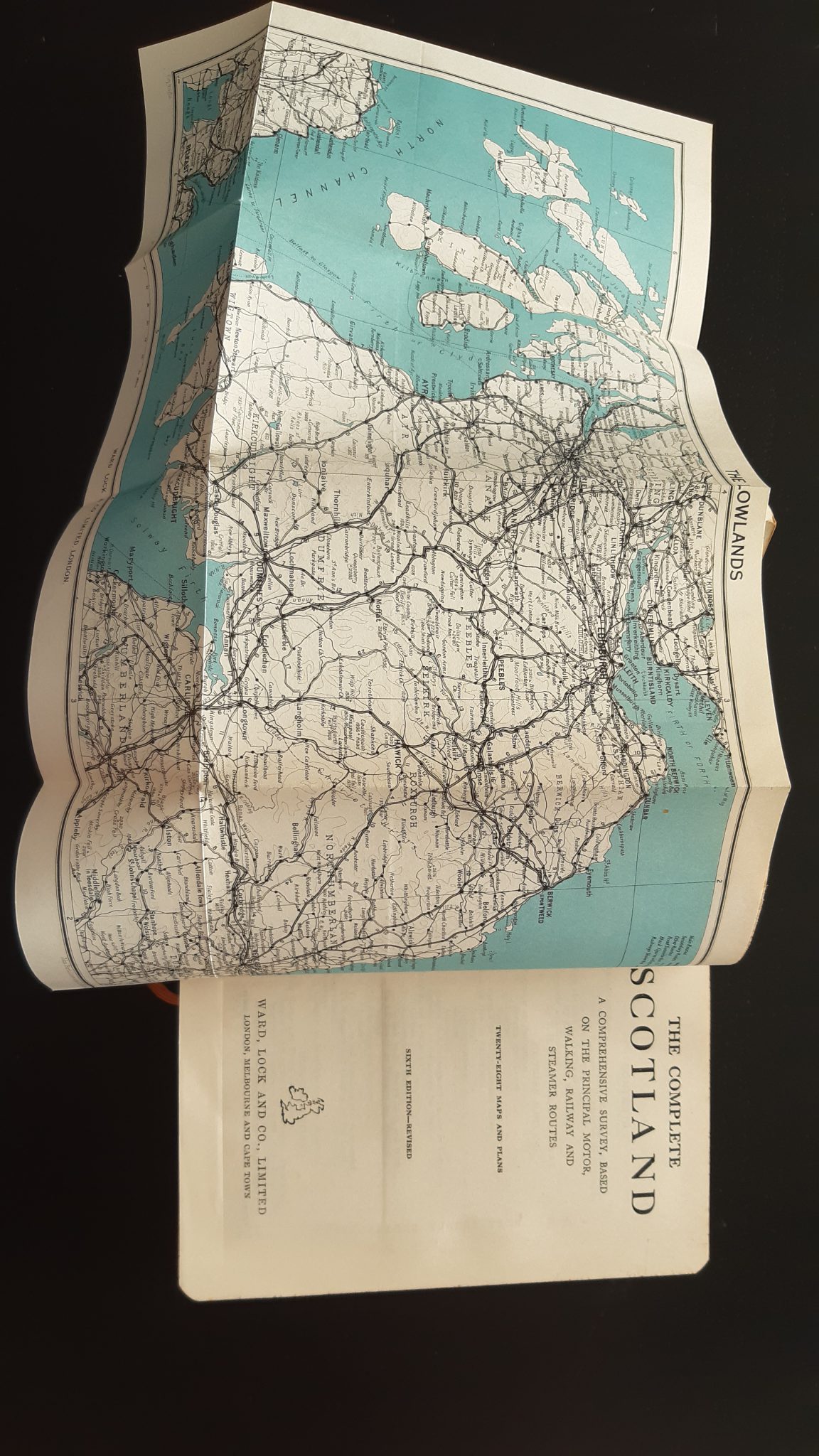 scotland-scaled Complete guide to Scotland - with 28 maps and plans -